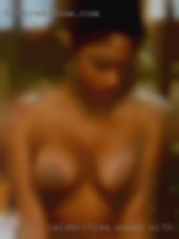 Celebrities women with long dominant fac.